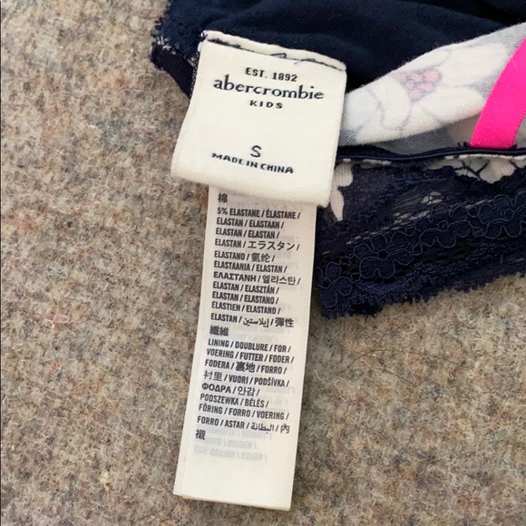 Bra - Picture 3 of 3